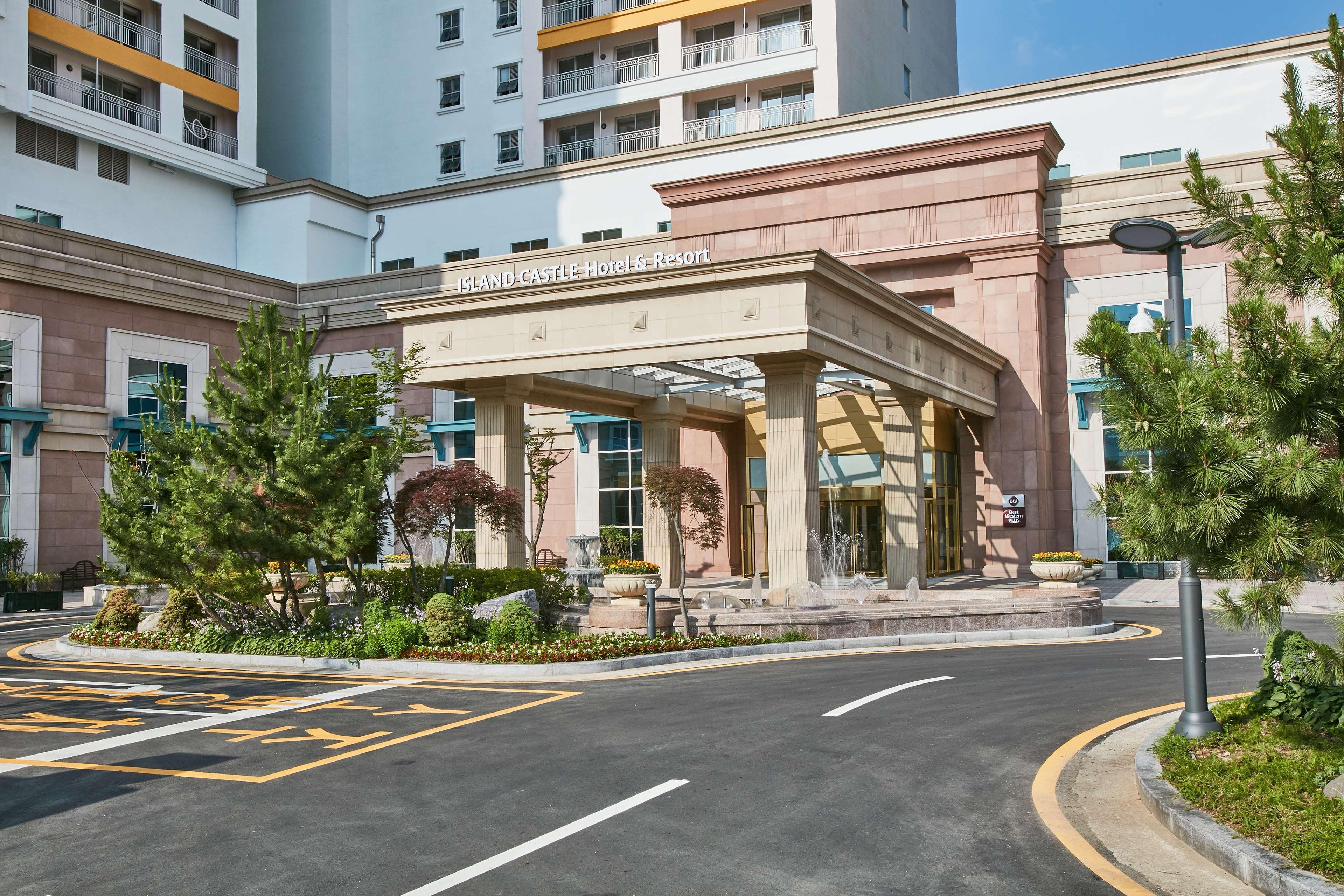 Best Western Plus Elmendorf Hotel San Antonio Hotel Bagian luar foto